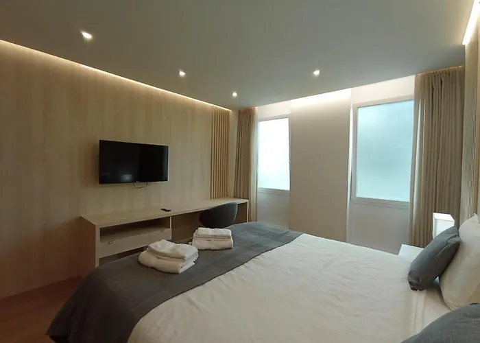 715 Gale Apartment Wi-Fi, Estacionamento