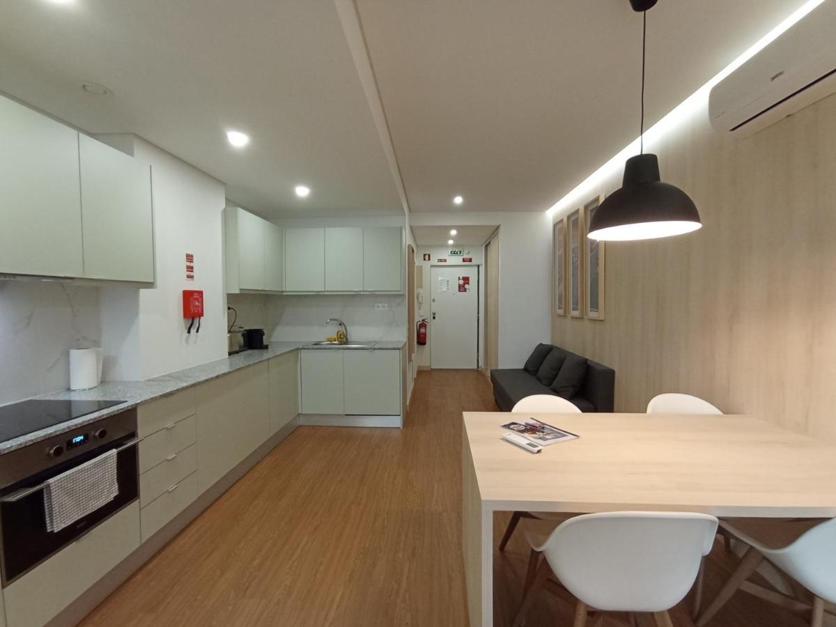 715 Gale Wi-fi, Estacionamento Apartamento